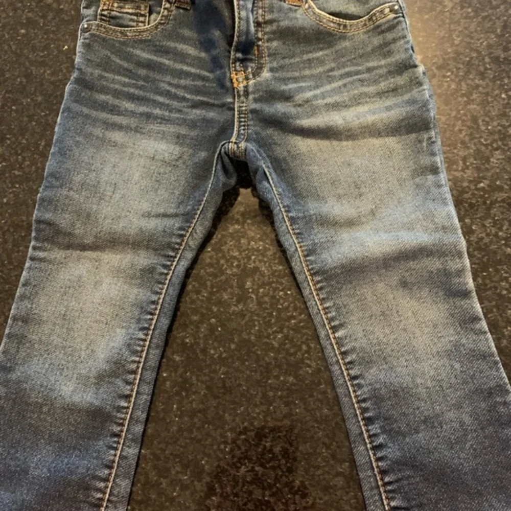 OSH KOSH B’GOSH jeans